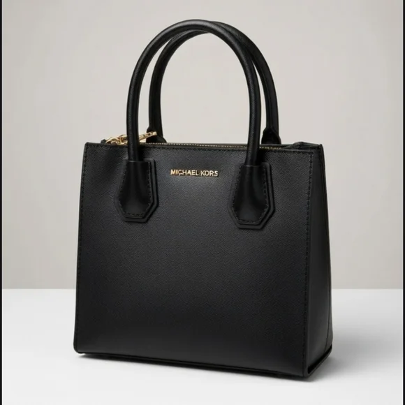 Michael Kors Purse Mercer Bag Leather Crossbody Black Medium - Picture 1 of 6